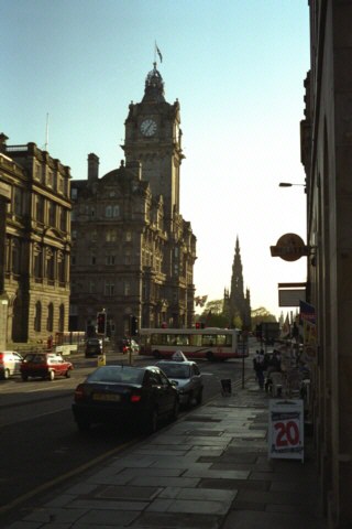 Schottland, Edinburgh, Rathaus, Scott’s Monument