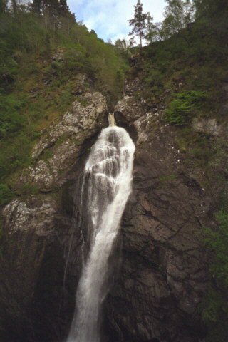 Schottland, Loch Ness, Farigaig Falls
